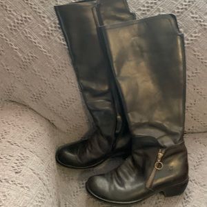 Fly London,knee high boots,size 10.